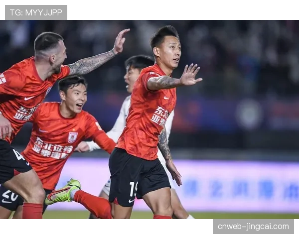 希克替补登场四分钟双响 捷克中锋高效表现助药厂晋级